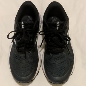 New balance women's running shoes